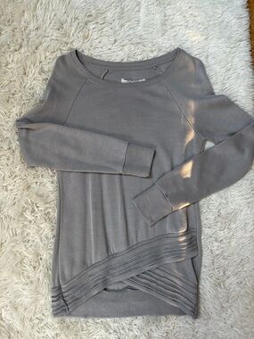 Asymmetrical sweatshirt